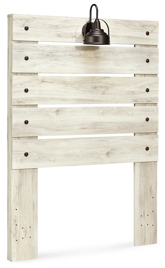 Cambeck  Panel Headboard With Mirrored Dresser And 2 Nightstands