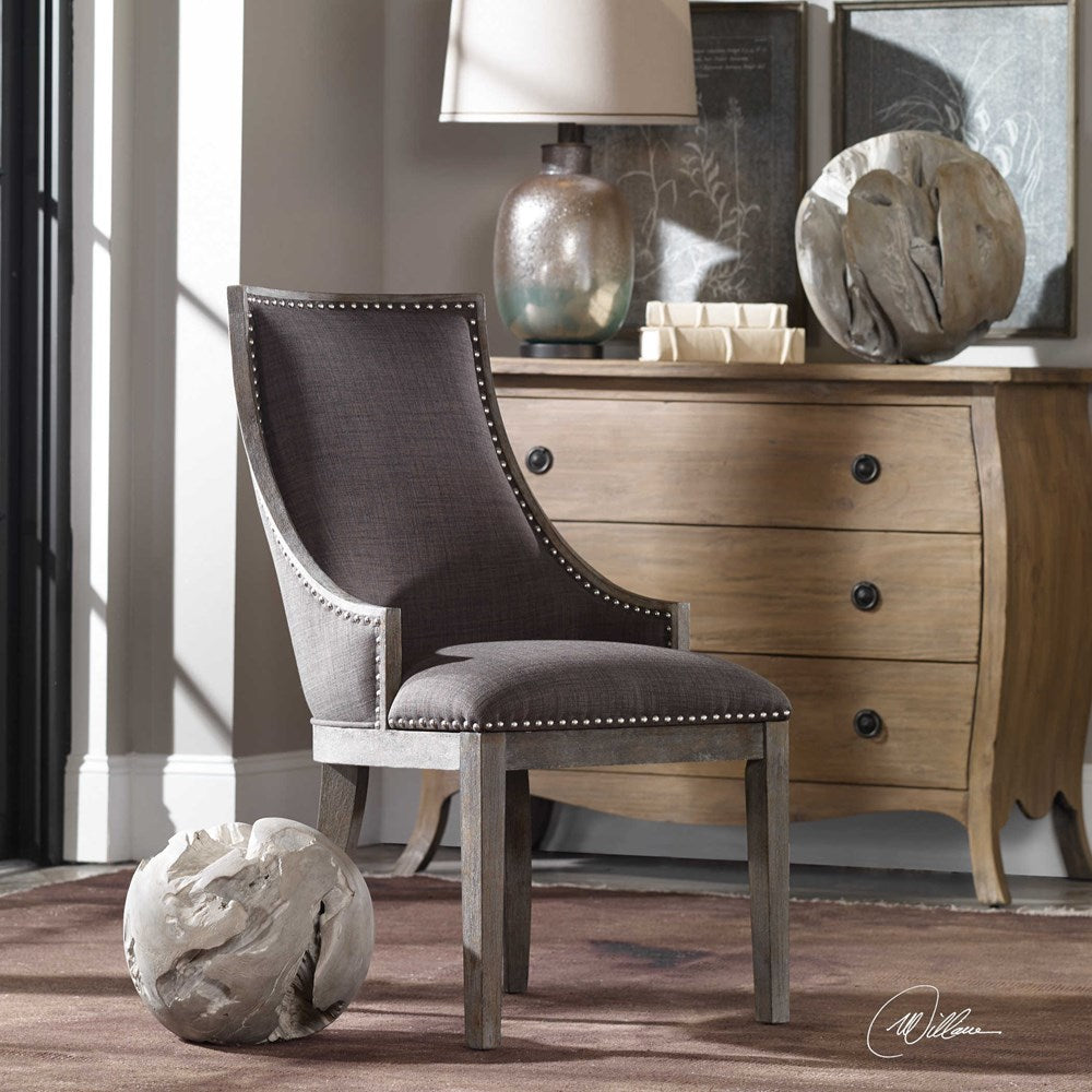 AIDRIAN ACCENT CHAIR