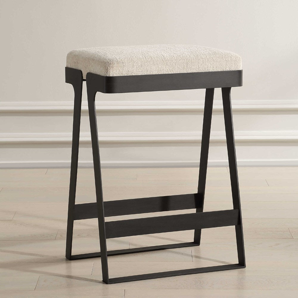 HOVER COUNTER STOOL