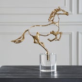 Gallop, Sculpture