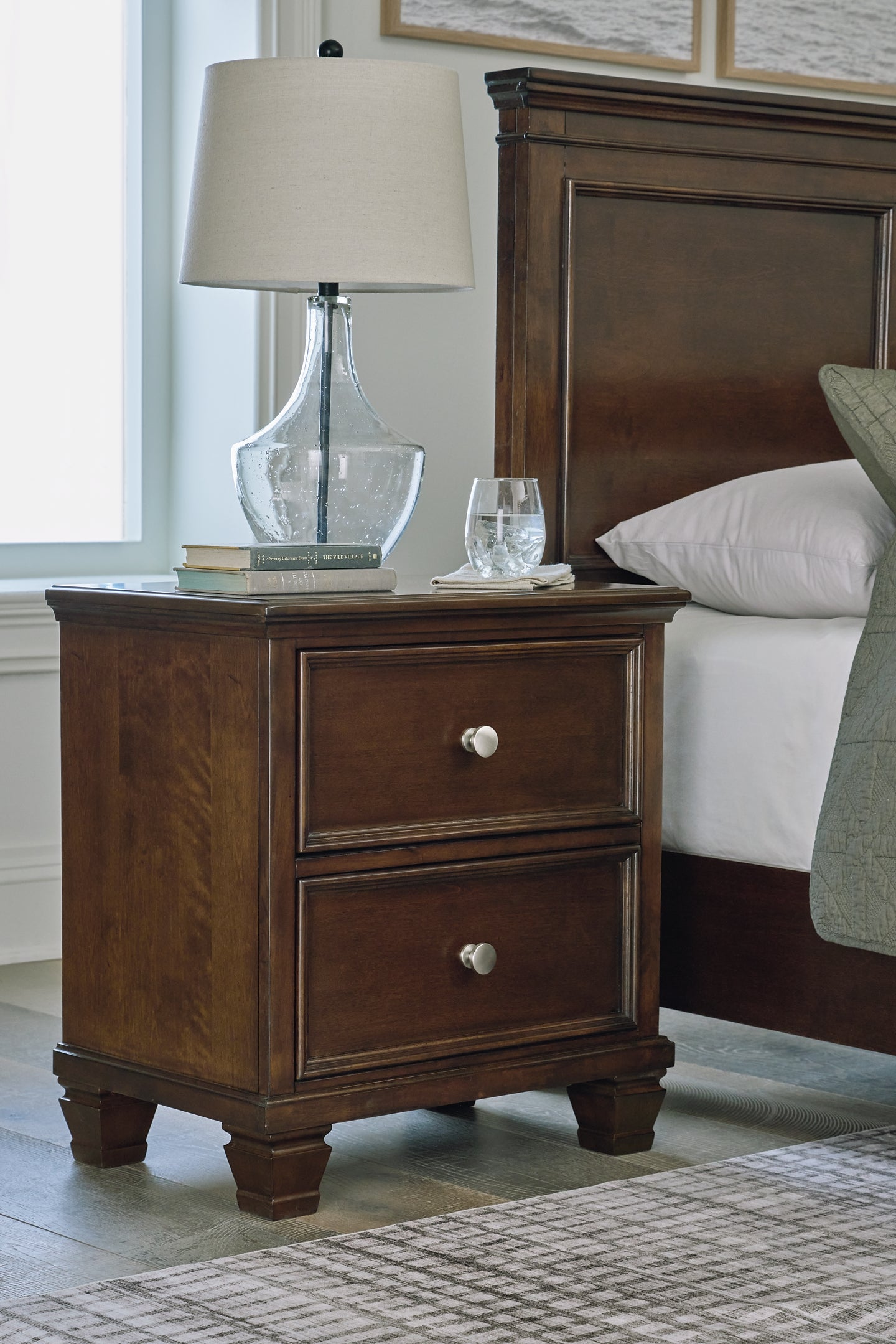 Danabrin Twin Panel Bed with Mirrored Dresser and 2 Nightstands